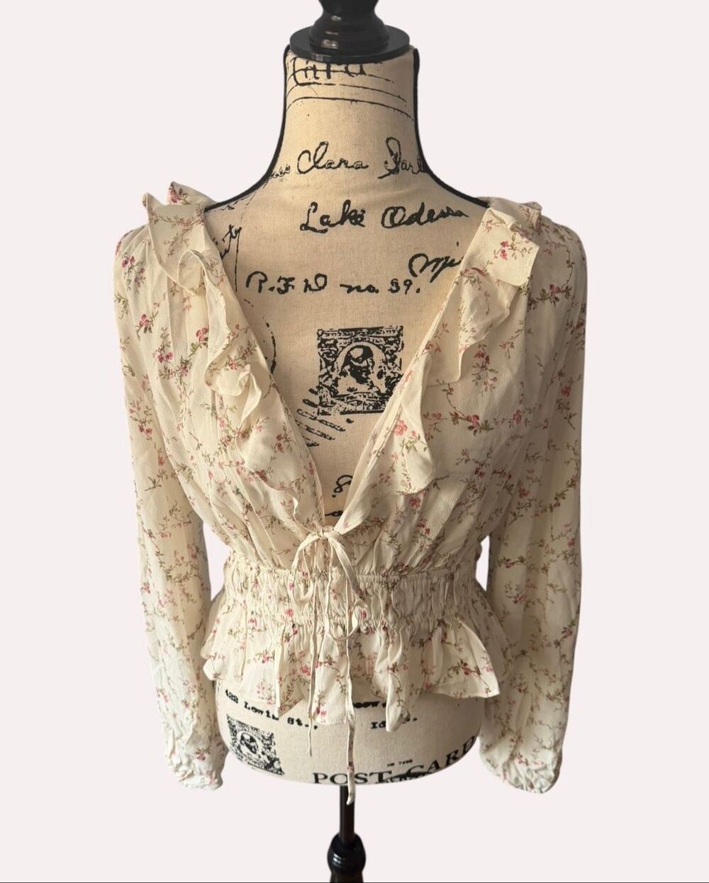 NWT H&M Floral Tie Front Ruffle Peplum Blouse Cream Pink Long Sleeve Sz S